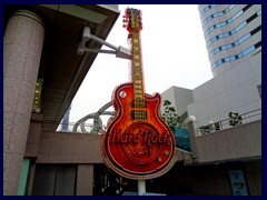 Hard Rock Café, Queens Square